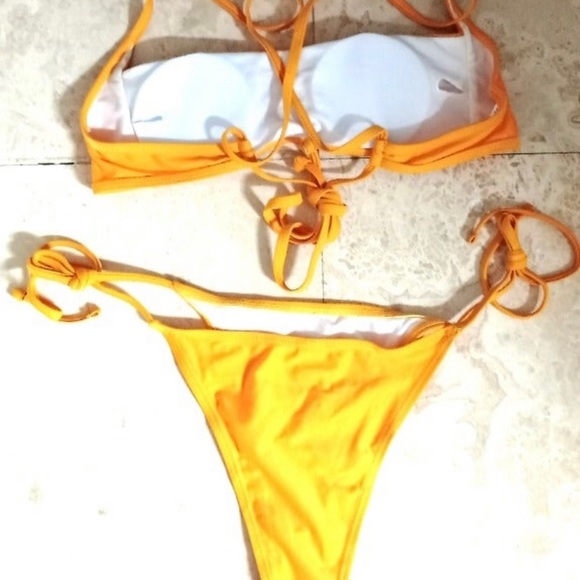 Bikini set - Picture 2 of 3